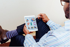 網(wǎng)絡(luò)營銷推廣主要是百度競價，而百度競價外包是不錯的選擇